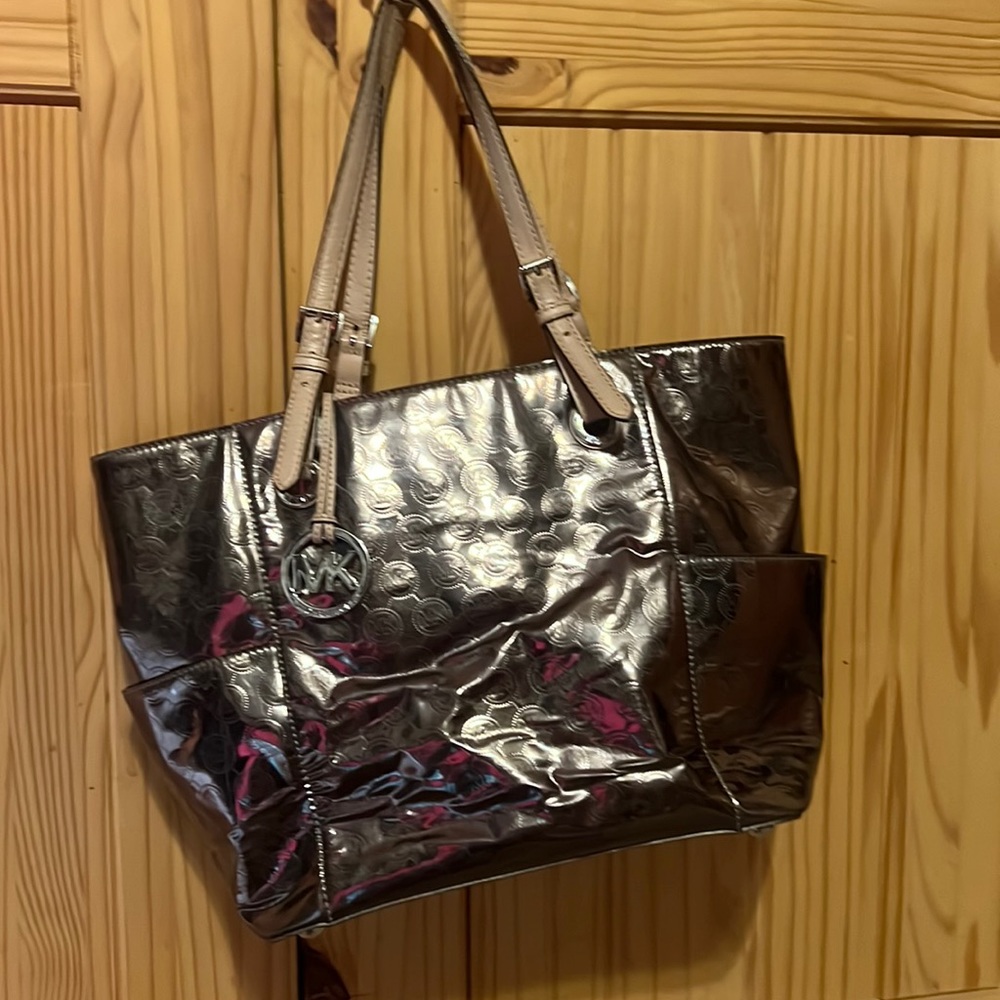 MK gold purse